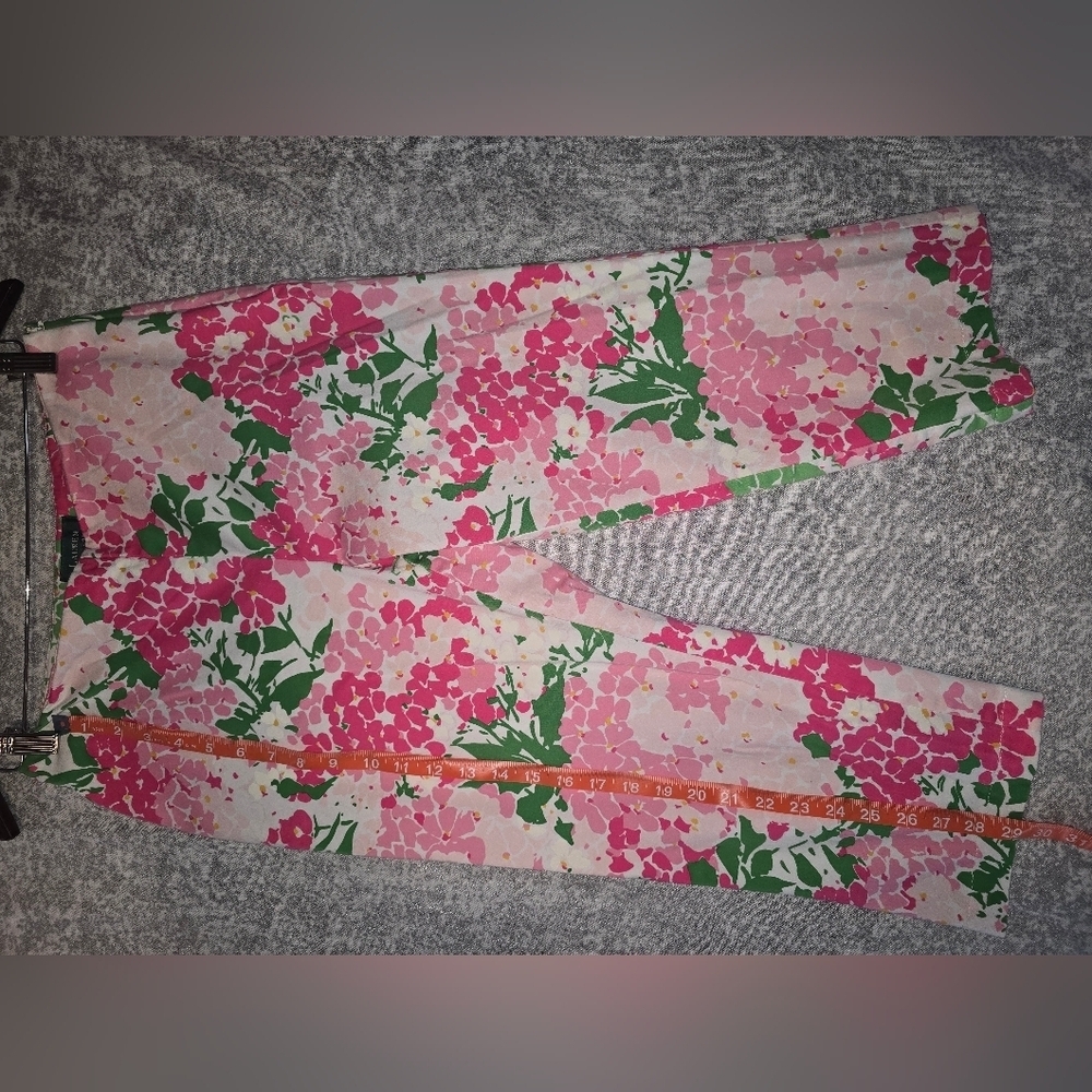 Ralf Lauren Floral Pink and Green Cropped Pants - Picture 5 of 7